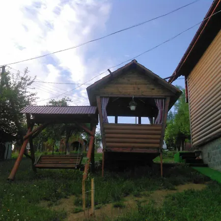 сімейний краєвид чан джакузі сауна Prázdninový dům Mykulyčyn