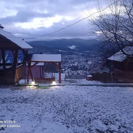 Prázdninový dům сімейний краєвид чан джакузі сауна Mykulyčyn