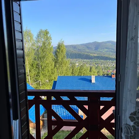 Nyaraló сімейний краєвид