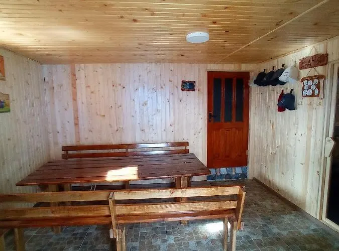 بيت للعطل сімейний краєвид чан джакузі сауна
