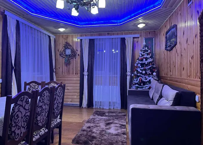 بيت للعطل сімейний краєвид чан джакузі сауна ميكوليتشن